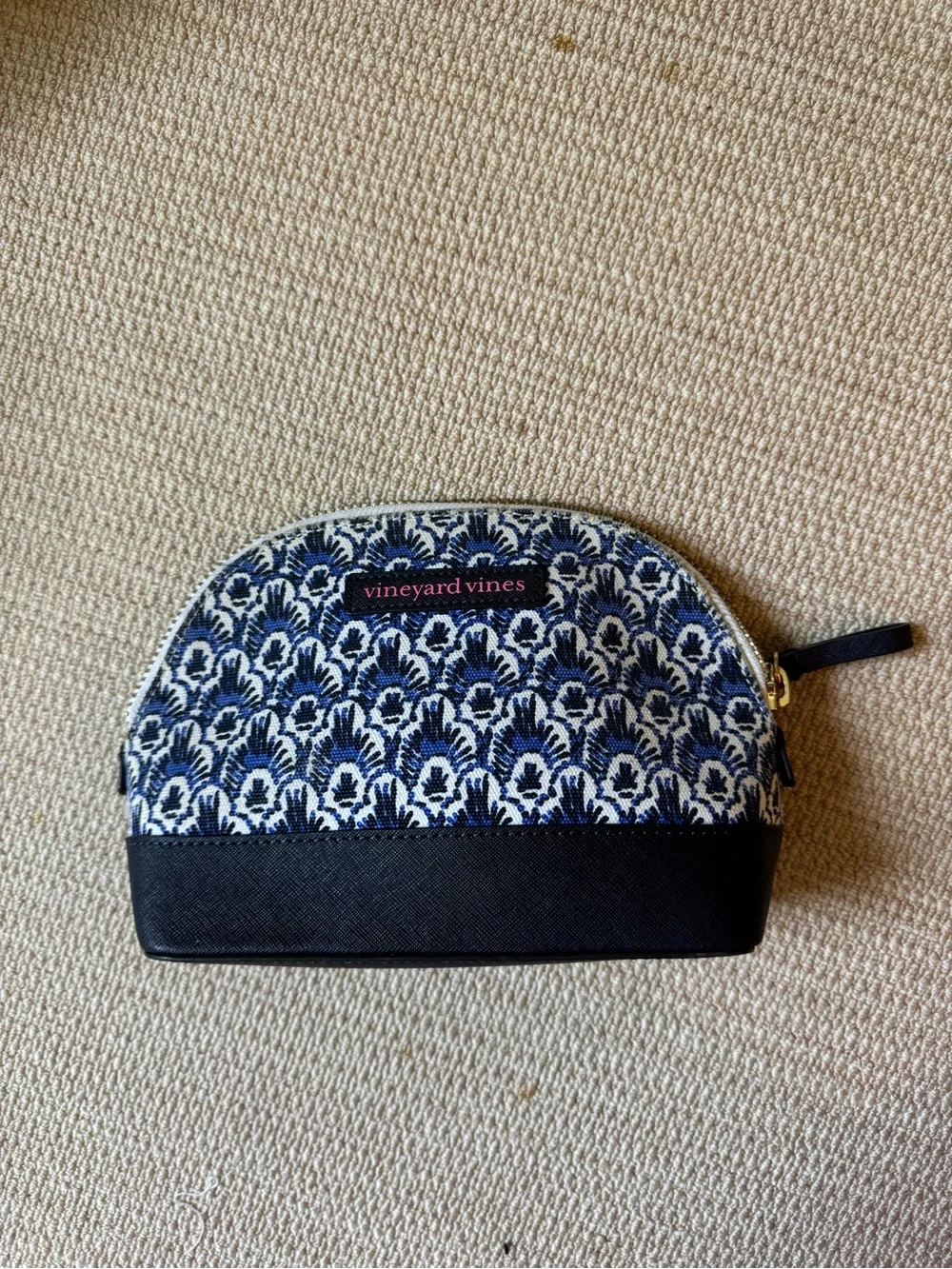 Vineyard Vines Navy & White Patterned Cosmetic Case